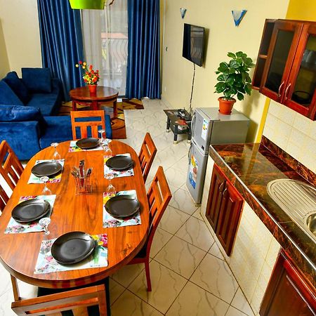 Peace Of Mind Suites Entebbe Buitenkant foto