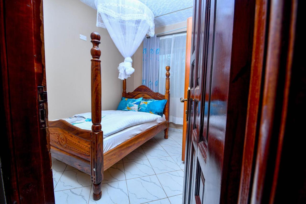 Peace Of Mind Suites Entebbe Buitenkant foto