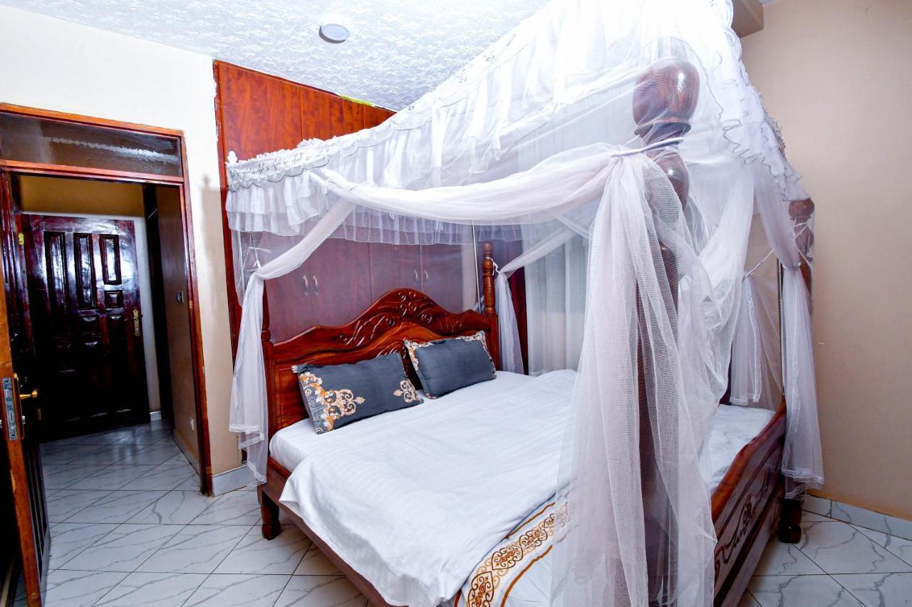 Peace Of Mind Suites Entebbe Buitenkant foto