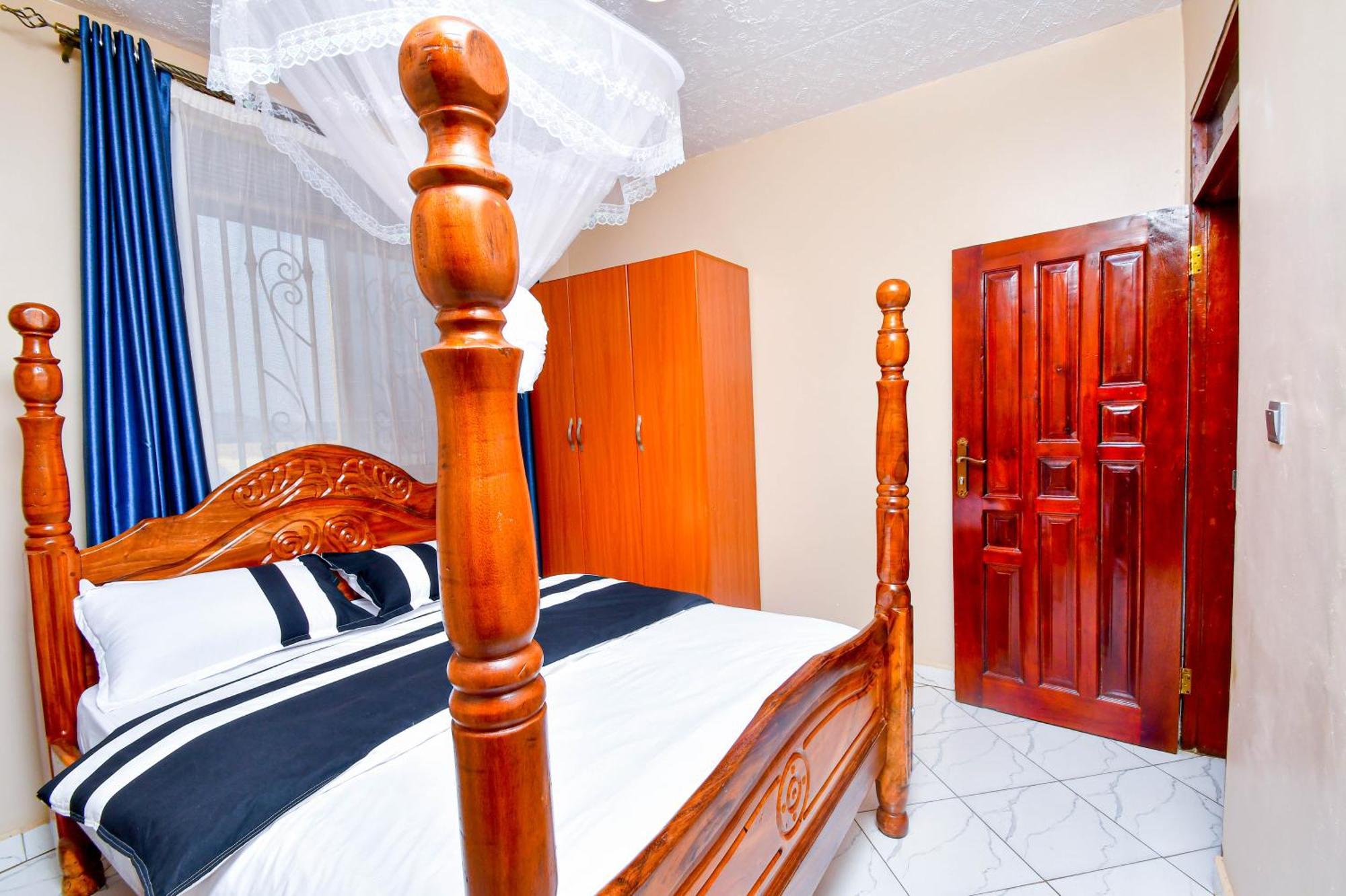 Peace Of Mind Suites Entebbe Buitenkant foto